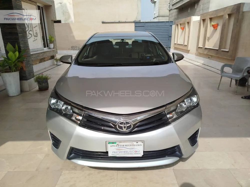 Toyota Corolla 2017 for Sale in Faisalabad Image-1