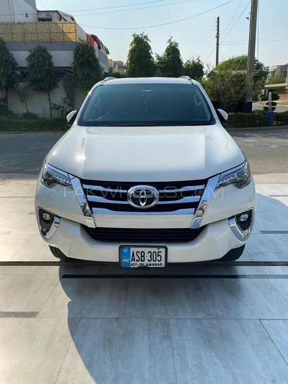 Toyota Fortuner 2020 for Sale in Lahore Image-1