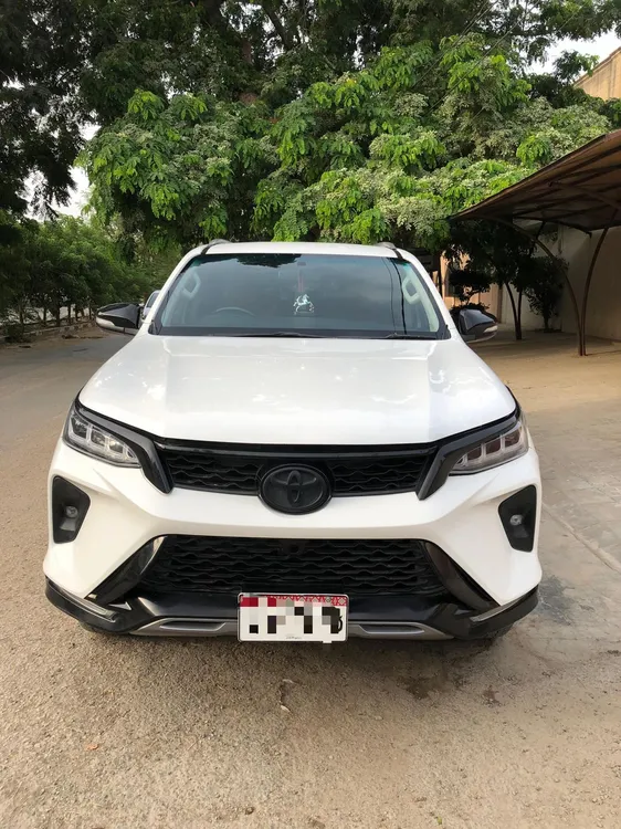 Toyota Fortuner 2018 for Sale in Karachi Image-1