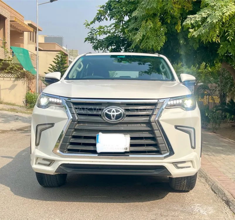 Toyota Fortuner 2021 for Sale in Islamabad Image-1
