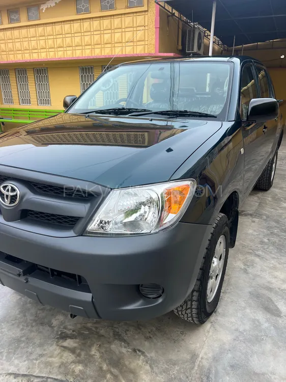 Toyota Hilux 2008 for Sale in Multan Image-1