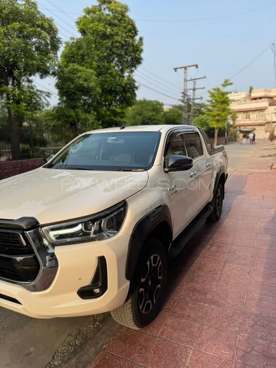 ٹویوٹا ہائیلکس 2022 for Sale in فیصل آباد Image-1