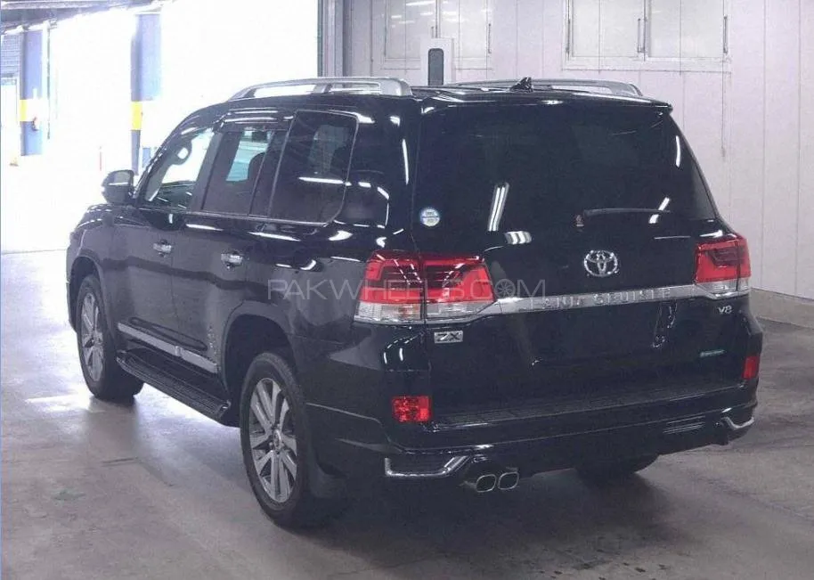 Toyota Land Cruiser 2020 for Sale in Lahore Toyota Land Cruiser 2020 for Sale in Lahore Image-3