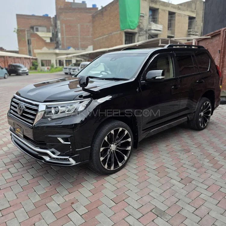 Toyota Prado 2020 for Sale in Lahore Image-1