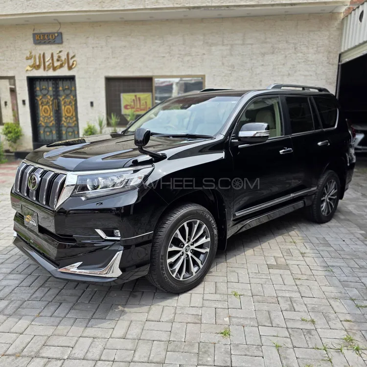 Toyota Prado 2020 for Sale in Lahore Image-1