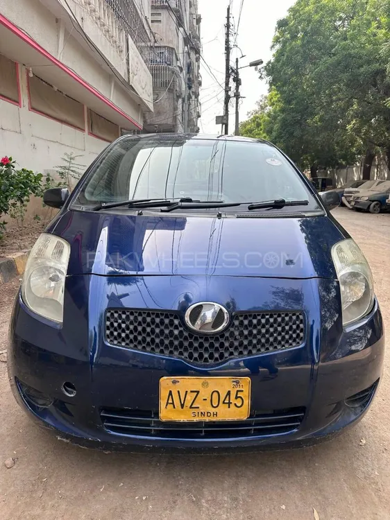 Toyota Vitz 2006 for Sale in Karachi Image-1