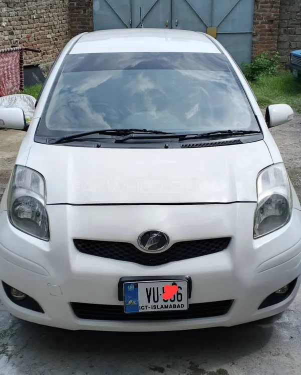 Toyota Vitz 2008 for Sale in Swabi Image-1