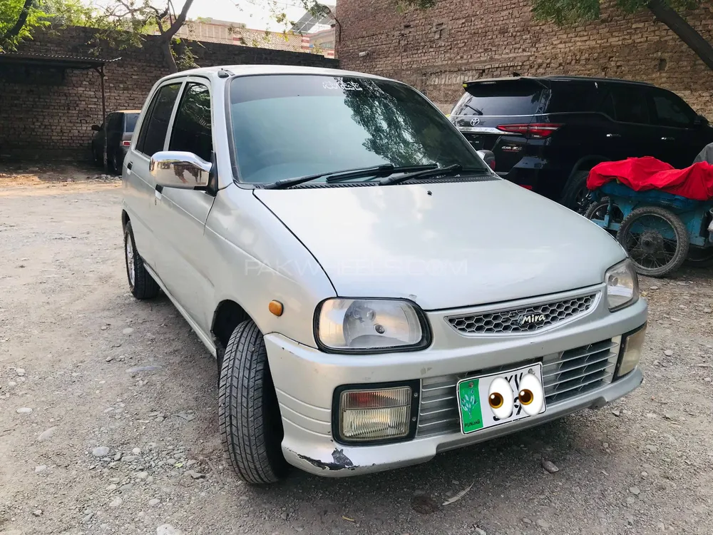 Daihatsu Cuore 2000 for Sale in Peshawar Image-1