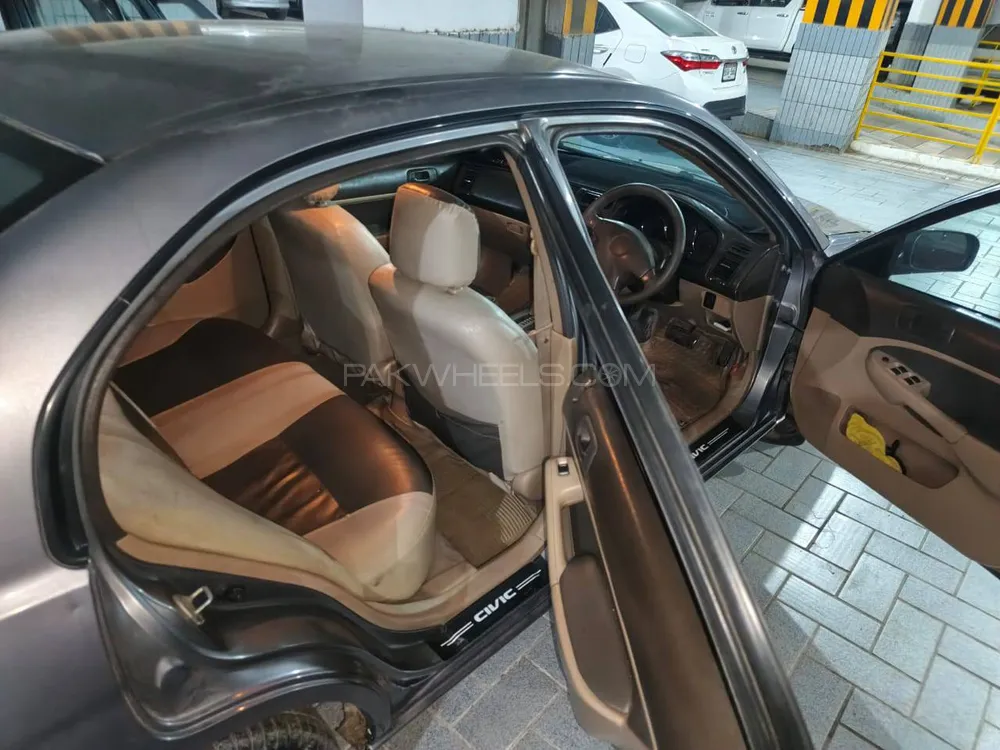 Honda Civic 2004 for Sale in Karachi Image-1