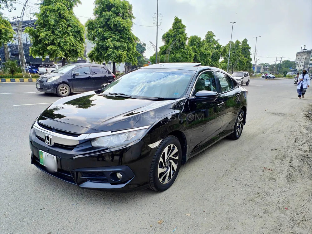 ہونڈا سوک 2016 for Sale in لاہور Image-1