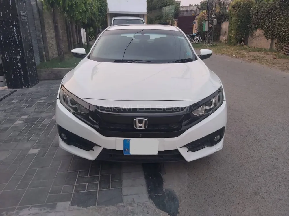 Honda Civic 2017 for Sale in Lahore Image-1