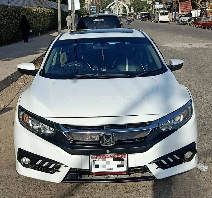 Honda Civic 2017 for Sale in Karachi Image-1