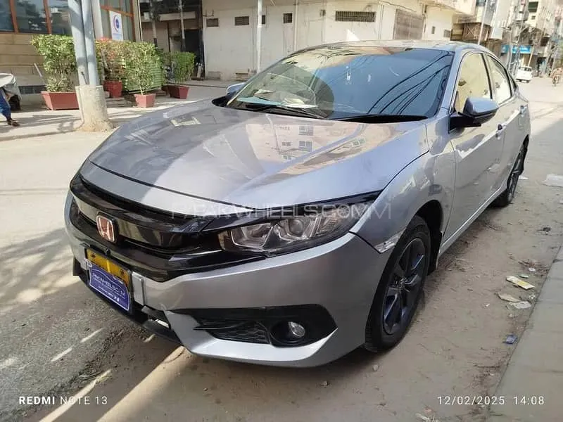 Honda Civic 2018 for Sale in Karachi Image-1