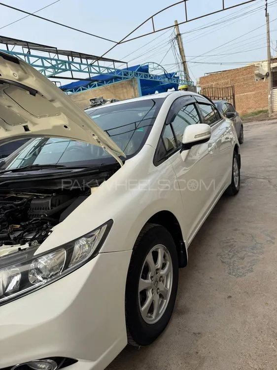 Honda Civic 2013 for Sale in Rahim Yar Khan Image-1
