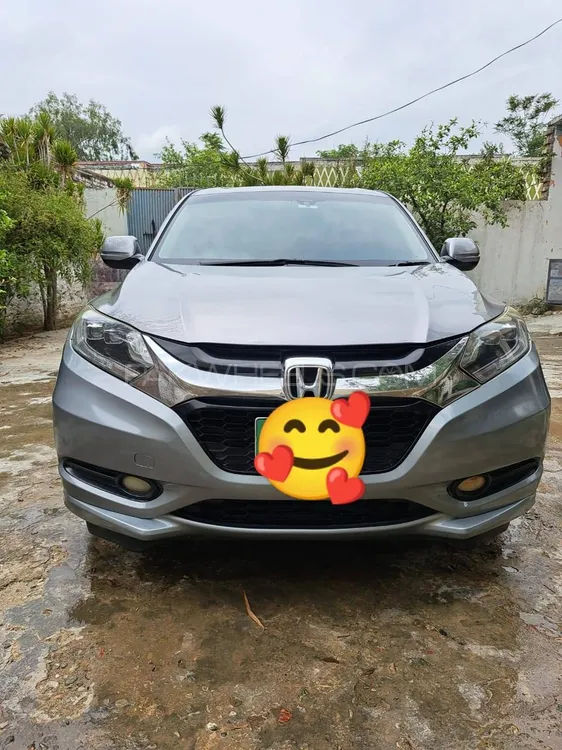 Honda Vezel 2014 for Sale in Charsadda Image-1