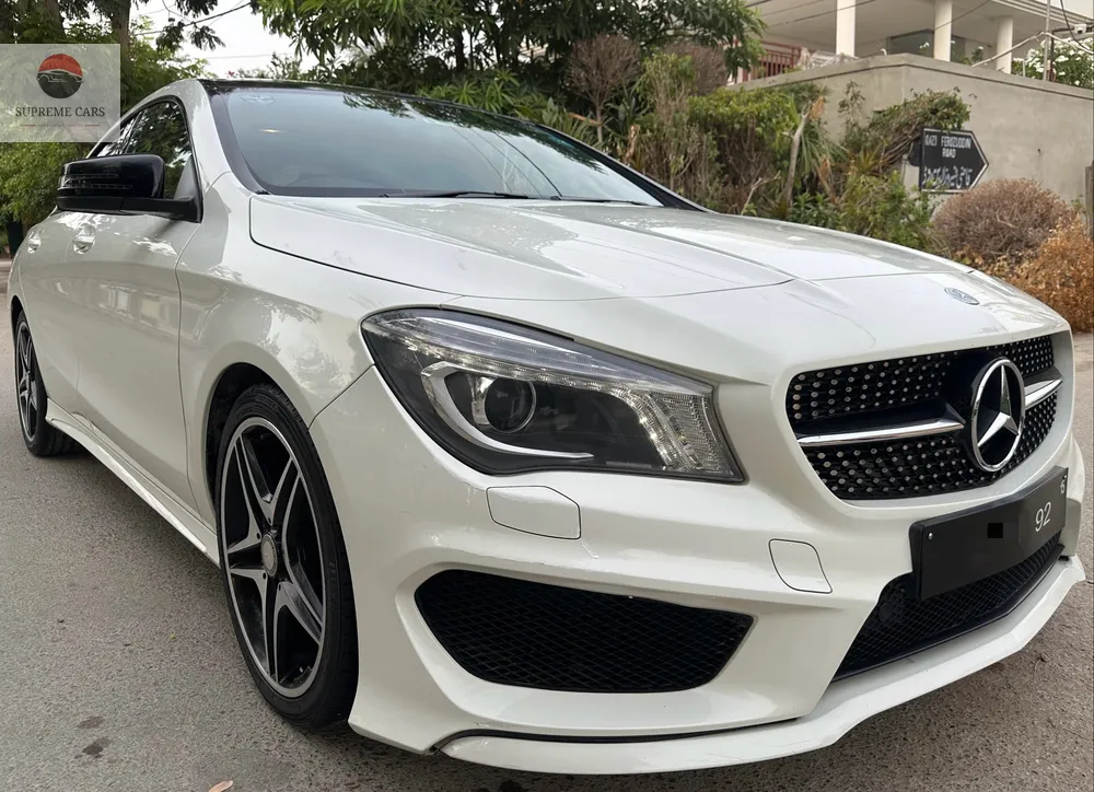 مرسڈیز بینز سی ایل اے کلاس 2015 for Sale in کراچی مرسڈیز بینز سی ایل اے کلاس 2015 for Sale in کراچی Image-8