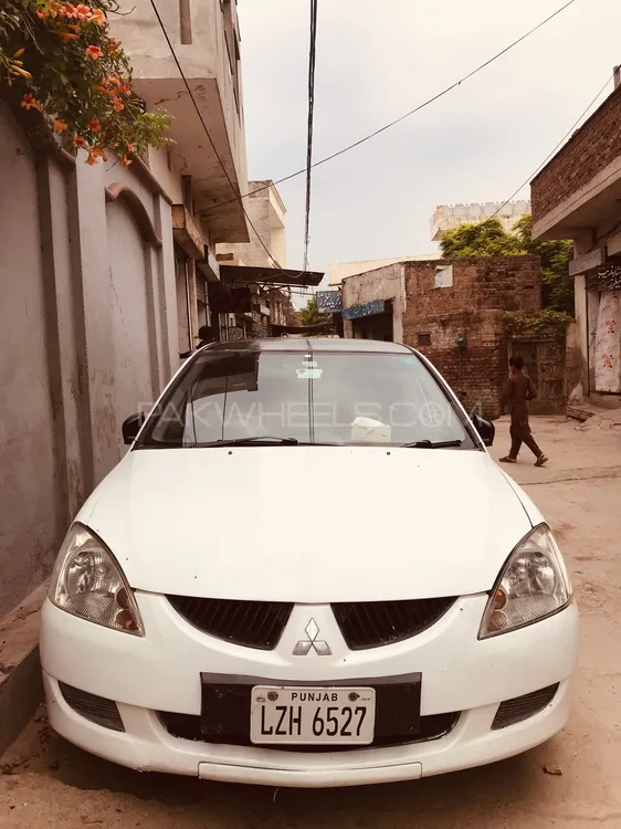 Mitsubishi Lancer 2004 for Sale in Lahore Image-1