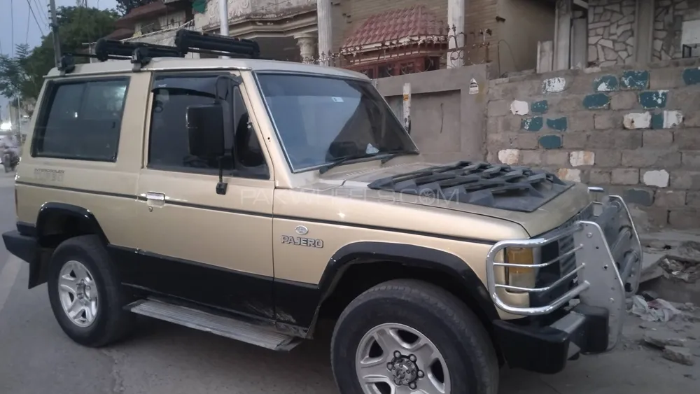 Mitsubishi Pajero 1990 for Sale in Rawalpindi Image-1