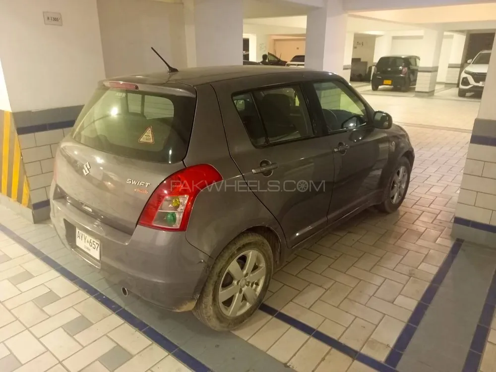 Suzuki Swift 2013 for Sale in Karachi Image-1