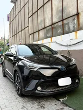 Toyota C-HR G-LED 2017 for Sale