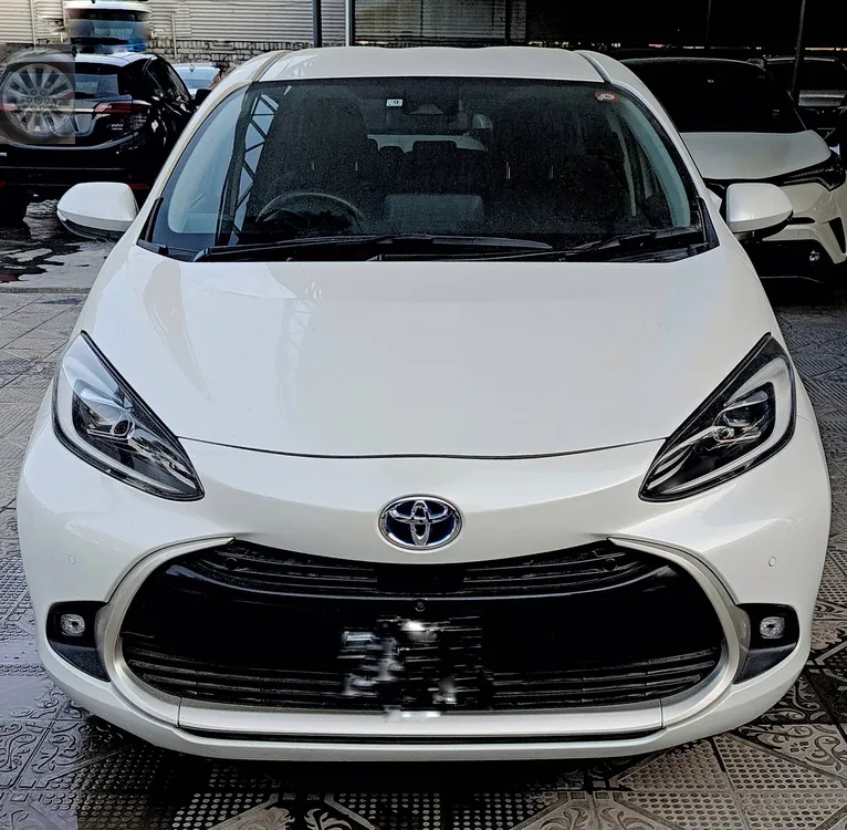 Toyota Aqua 2022 for Sale in Islamabad Image-1