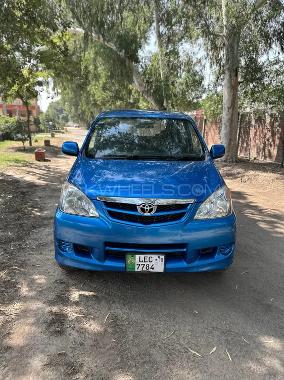 Toyota Avanza 2010 for Sale in Lahore Image-1