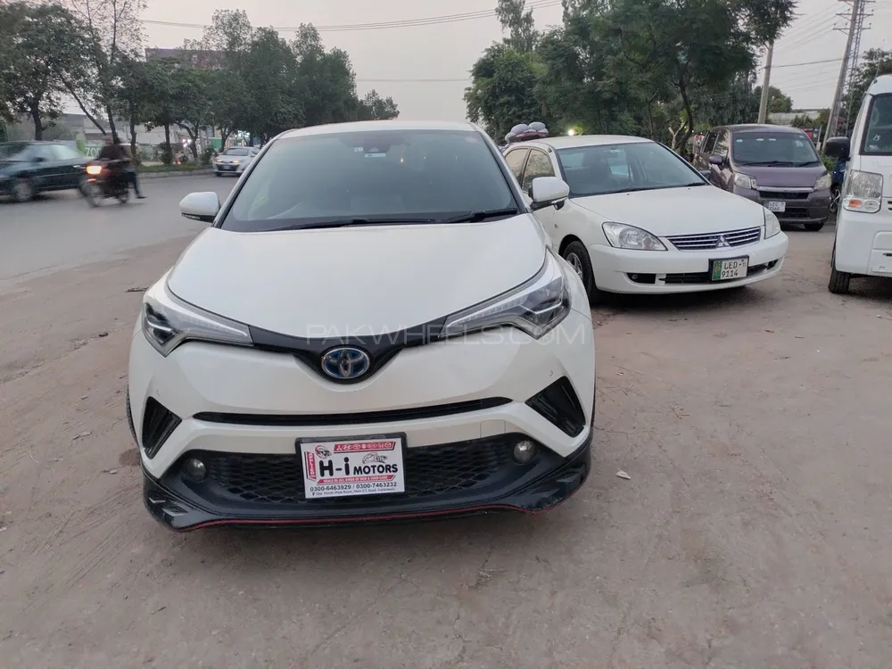 Toyota C-HR 2017 for Sale in Gujranwala Image-1