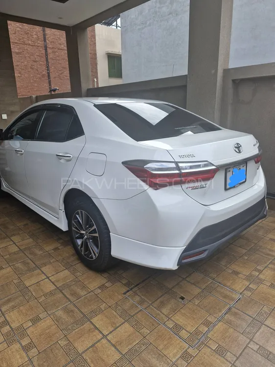 Toyota Corolla 2018 for Sale in Lahore Image-1