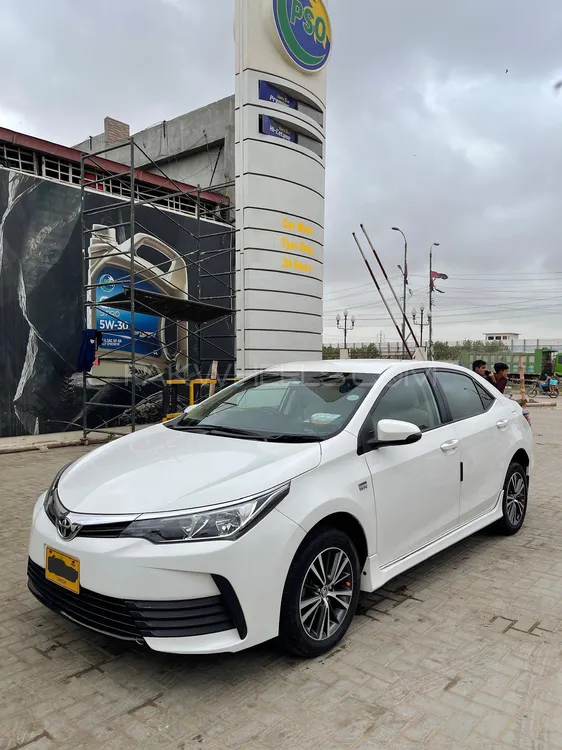 Toyota Corolla 2020 for Sale in Karachi Image-1