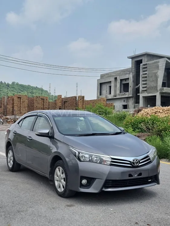 Toyota Corolla 2015 for Sale in Islamabad Image-1