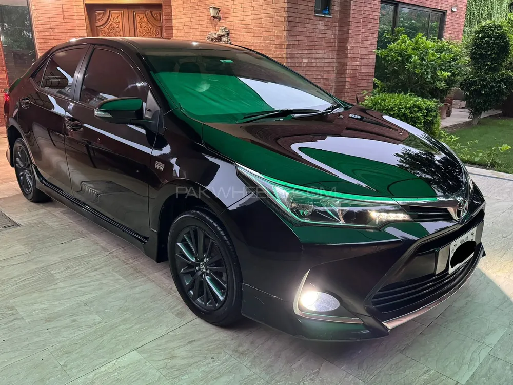 Toyota Corolla 2021 for Sale in Lahore Image-1