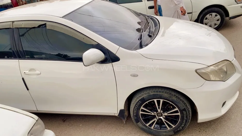 Toyota Corolla Axio 2007 for Sale in Karachi Image-1