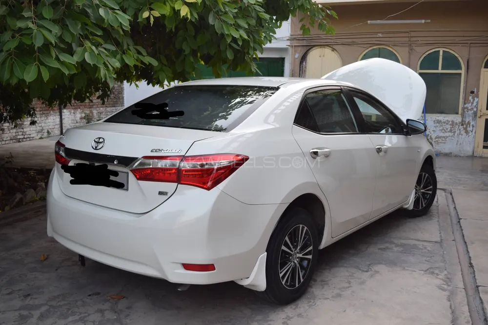 Toyota Corolla 2014 for Sale in Islamabad Image-1