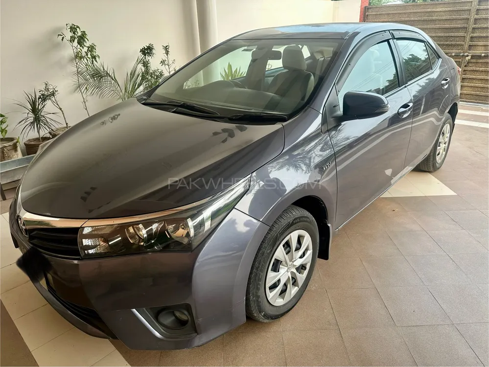 Toyota Corolla 2016 for Sale in Gujranwala Image-1