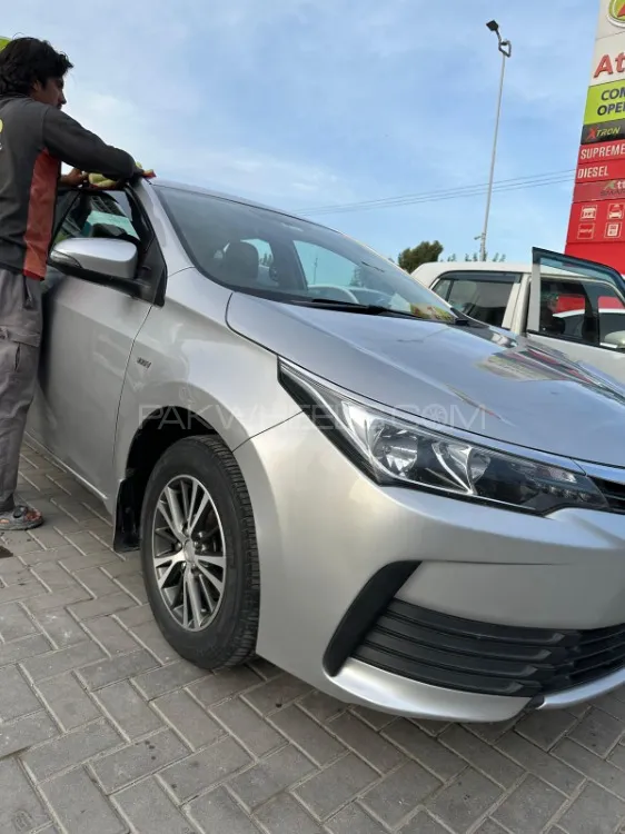 Toyota Corolla 2018 for Sale in Islamabad Image-1