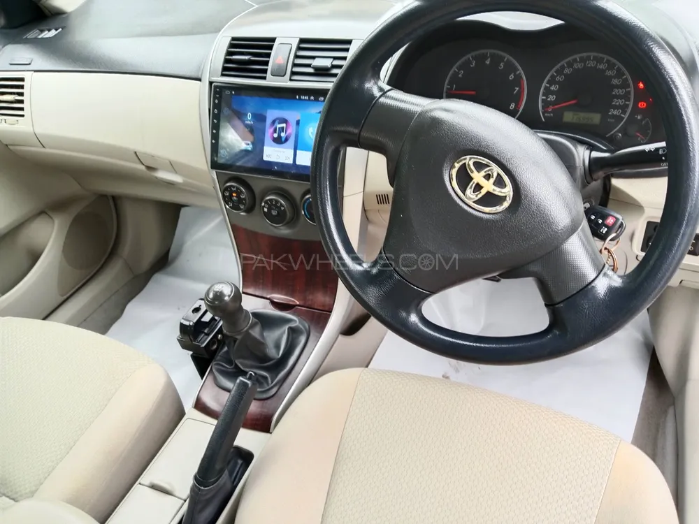 Toyota Corolla 2012 for Sale in Lahore Image-1