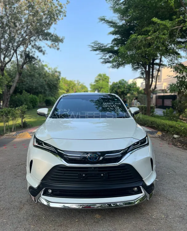 Toyota Harrier 2020 for Sale in Lahore Image-1