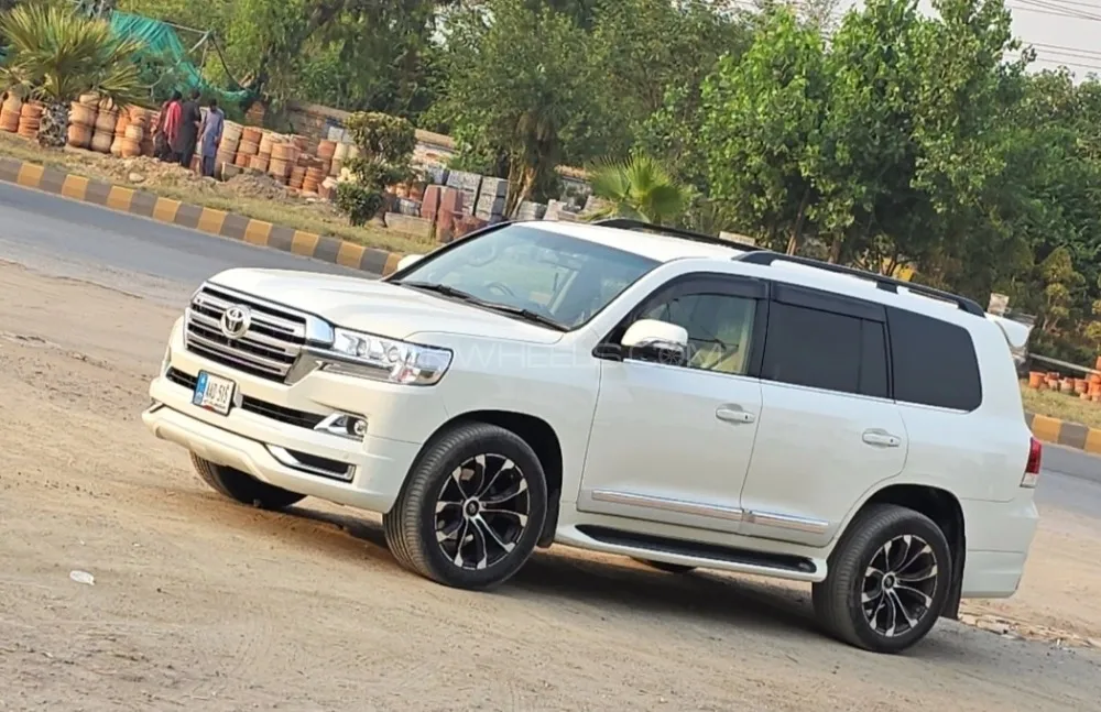 Toyota Land Cruiser 2011 for Sale in Jhelum Image-1