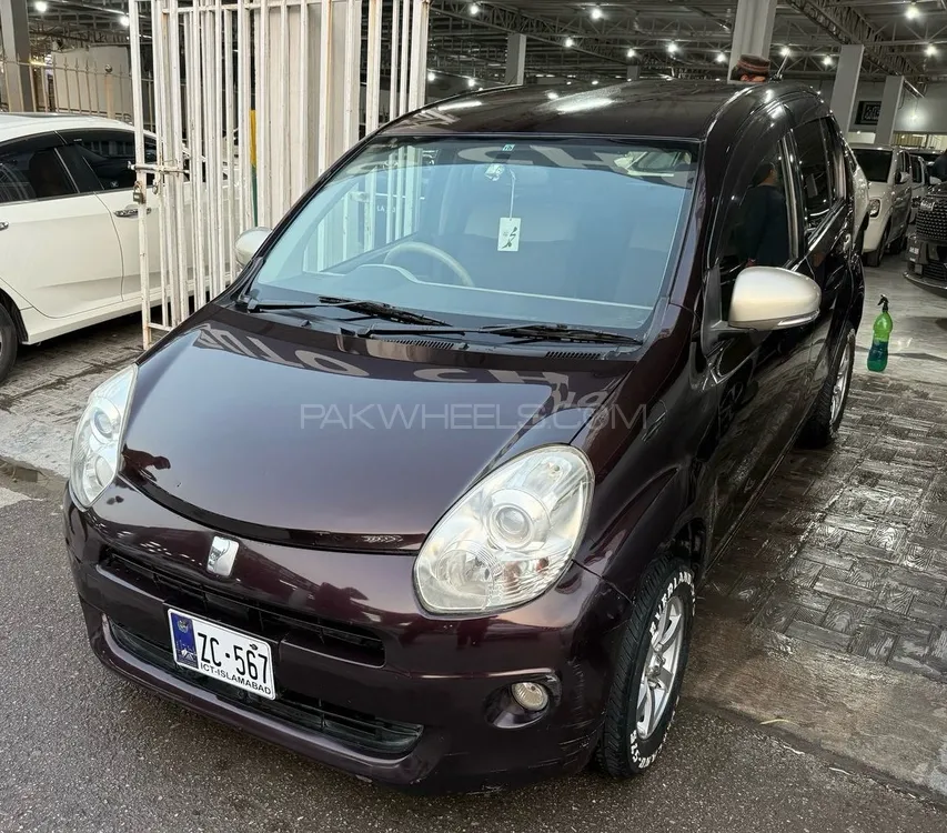 Toyota Passo 2010 for Sale in Peshawar Image-1