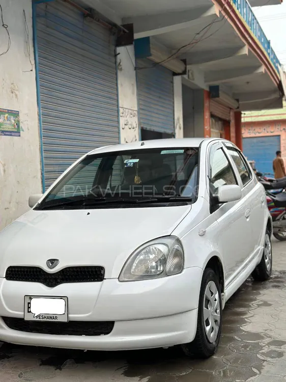 Toyota Vitz 1999 for Sale in Mardan Image-1