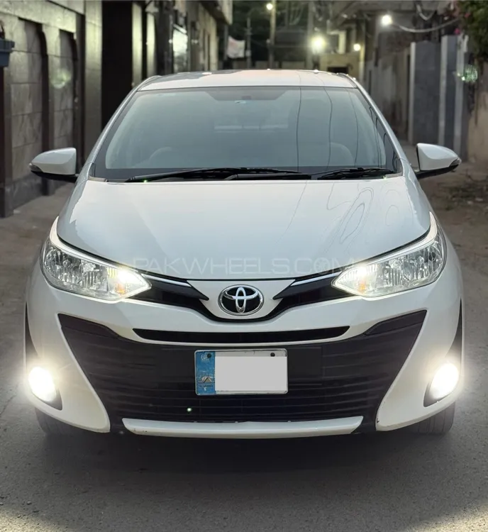 Toyota Yaris Sedan 2021 for Sale in Faisalabad Image-1