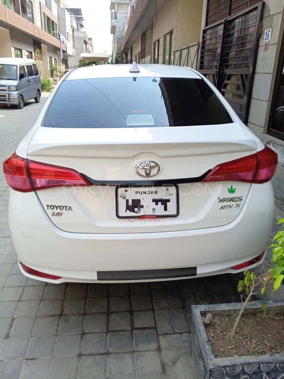 Toyota Yaris Sedan 2020 for Sale in Lahore Image-1