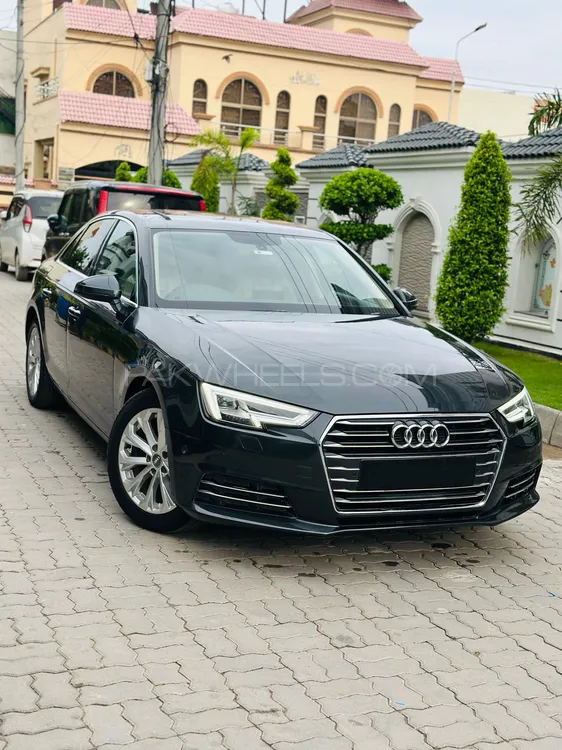 Audi A4 2018 for Sale in Sialkot Image-1