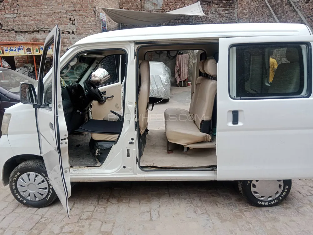 Daihatsu Hijet 2013 for Sale in Lahore Daihatsu Hijet 2013 for Sale in Lahore Image-8