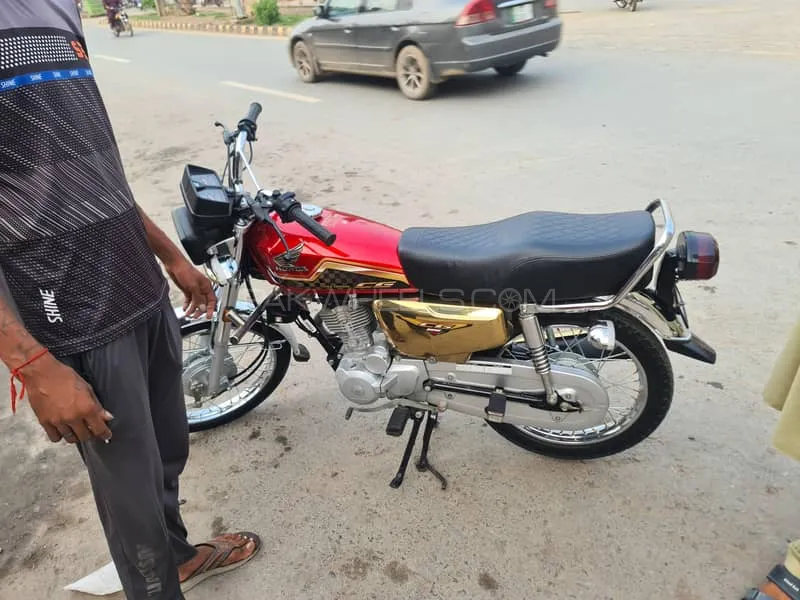 Honda CG 125S GOLD 2024 for Sale Image-1