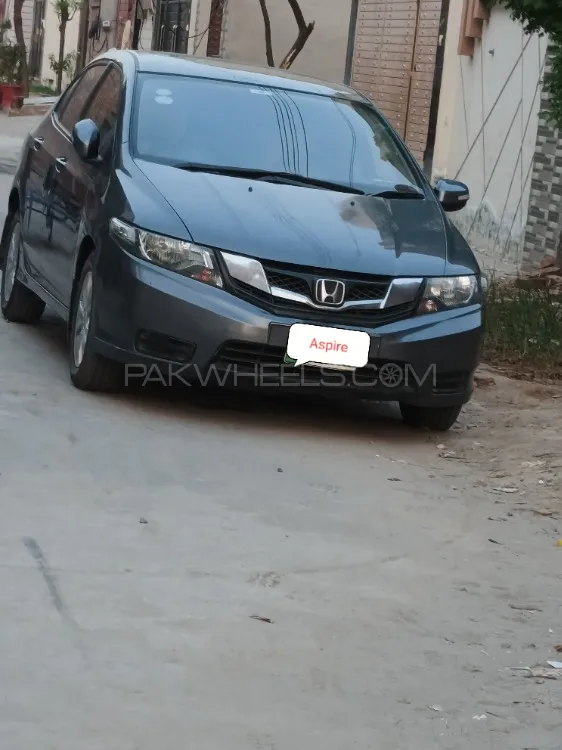 Honda City 2014 for Sale in Faisalabad Image-1