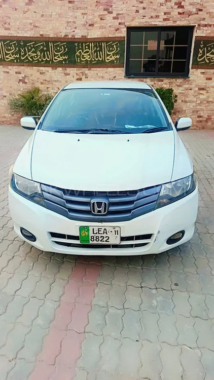 Honda City 2011 for Sale in Lahore Image-1