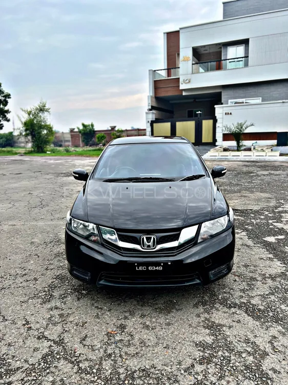 Honda City 2018 for Sale in Faisalabad Image-1