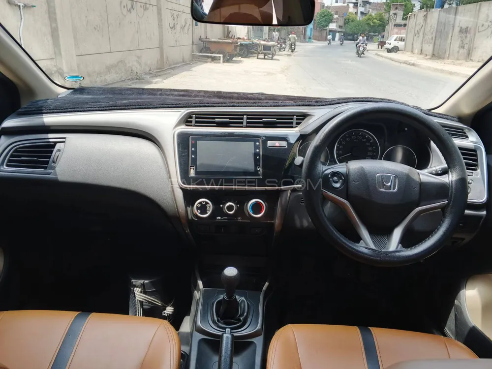 Honda City 2021 for Sale in Faisalabad Image-1