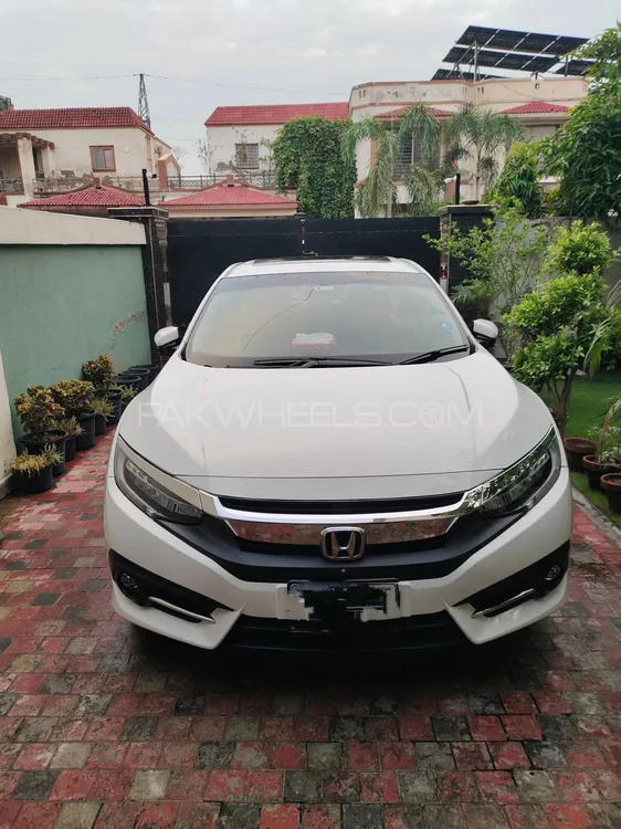 Honda Civic 2021 for Sale in Lahore Image-1